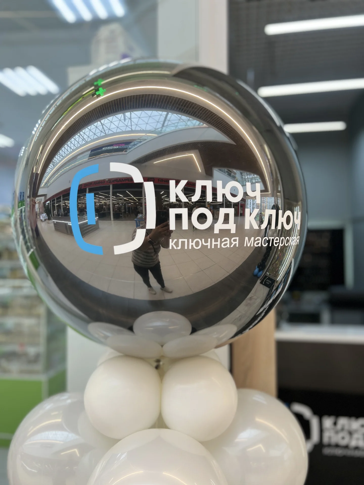 Наклейки, печать баннера, визитки,флаера,фото - миниатюра 20