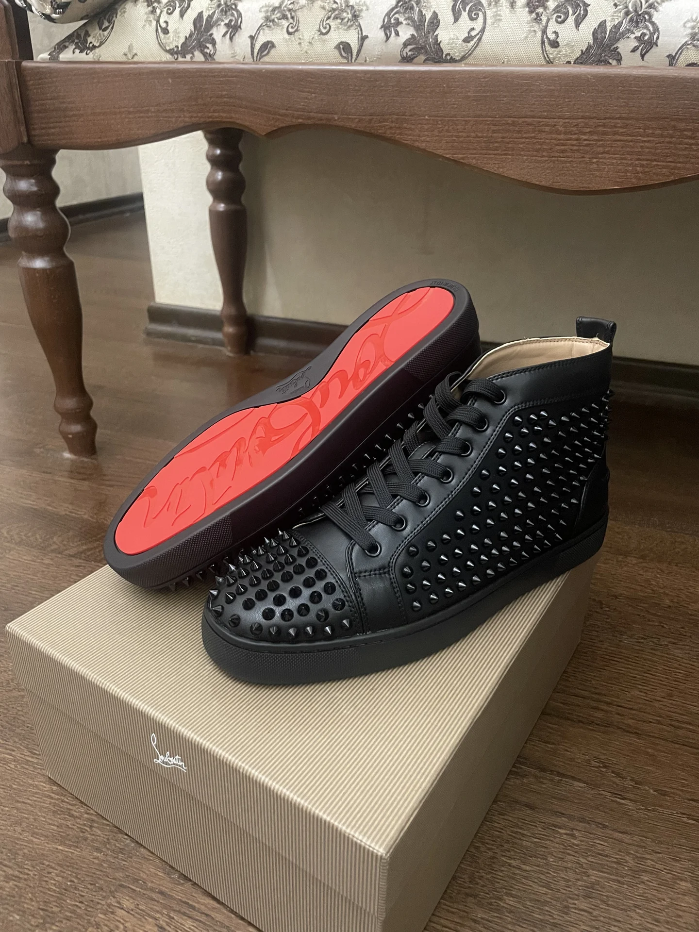 Кеды Cristian louboutin - изображение 1