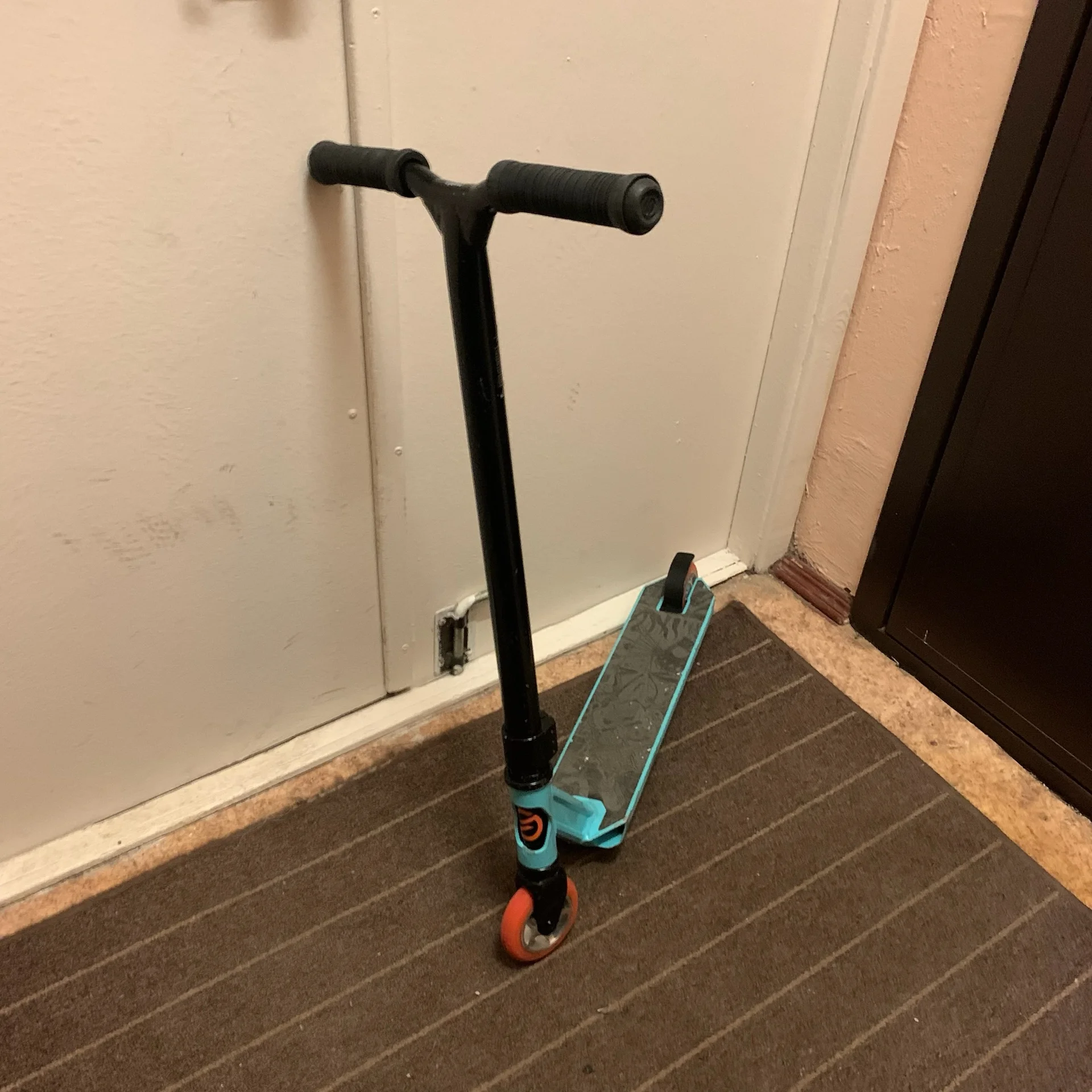 трюковой самокат oxelo scooters - миниатюра 11