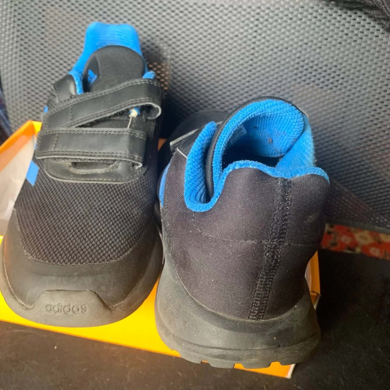 детские кроссовки adidas 36 размер - миниатюра 2