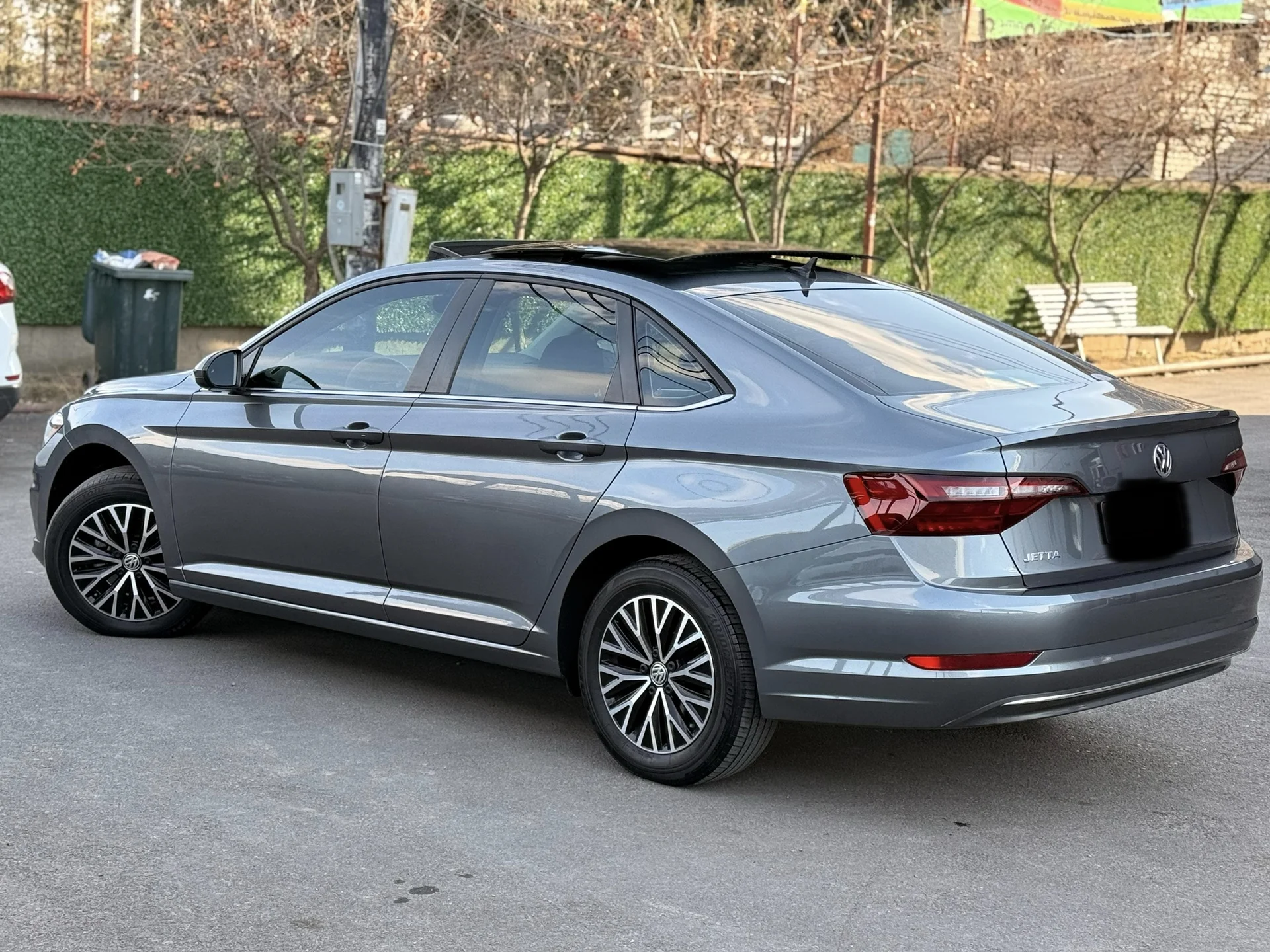 Volkswagen Jetta - миниатюра 6