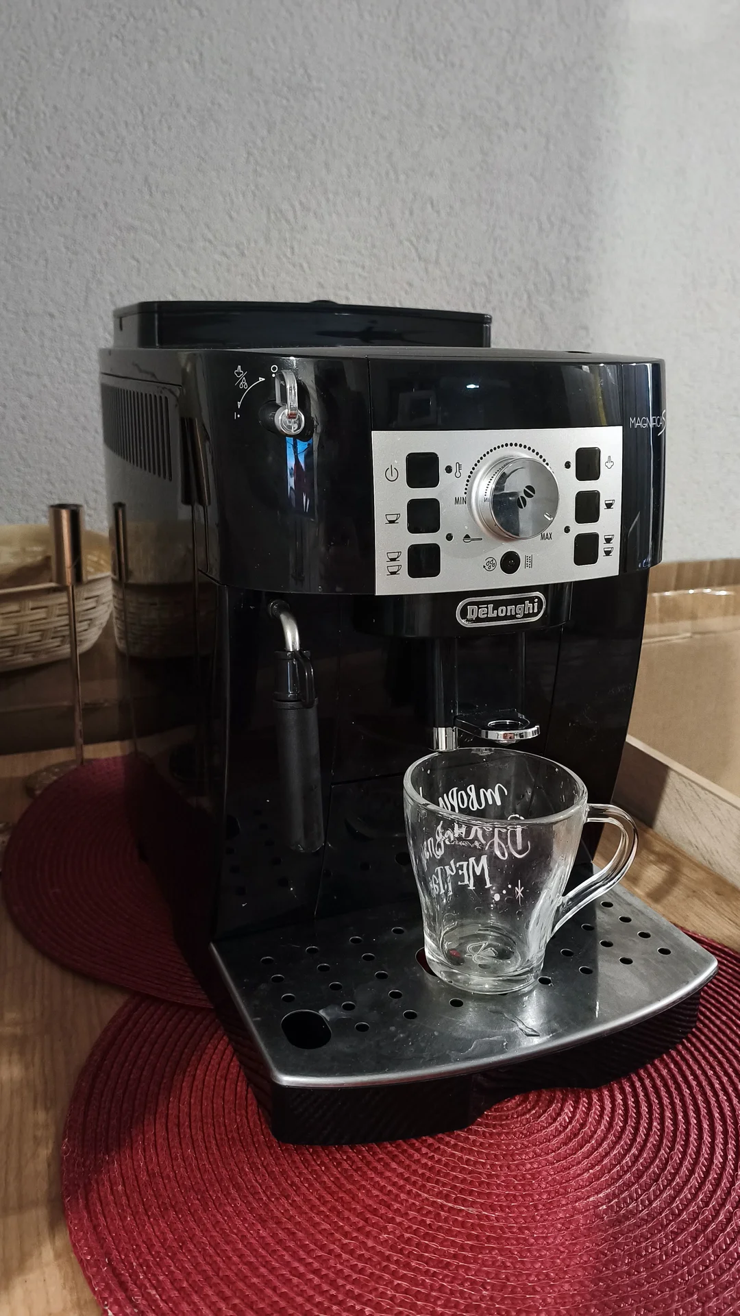 Кофемашина Delonghi - миниатюра 2