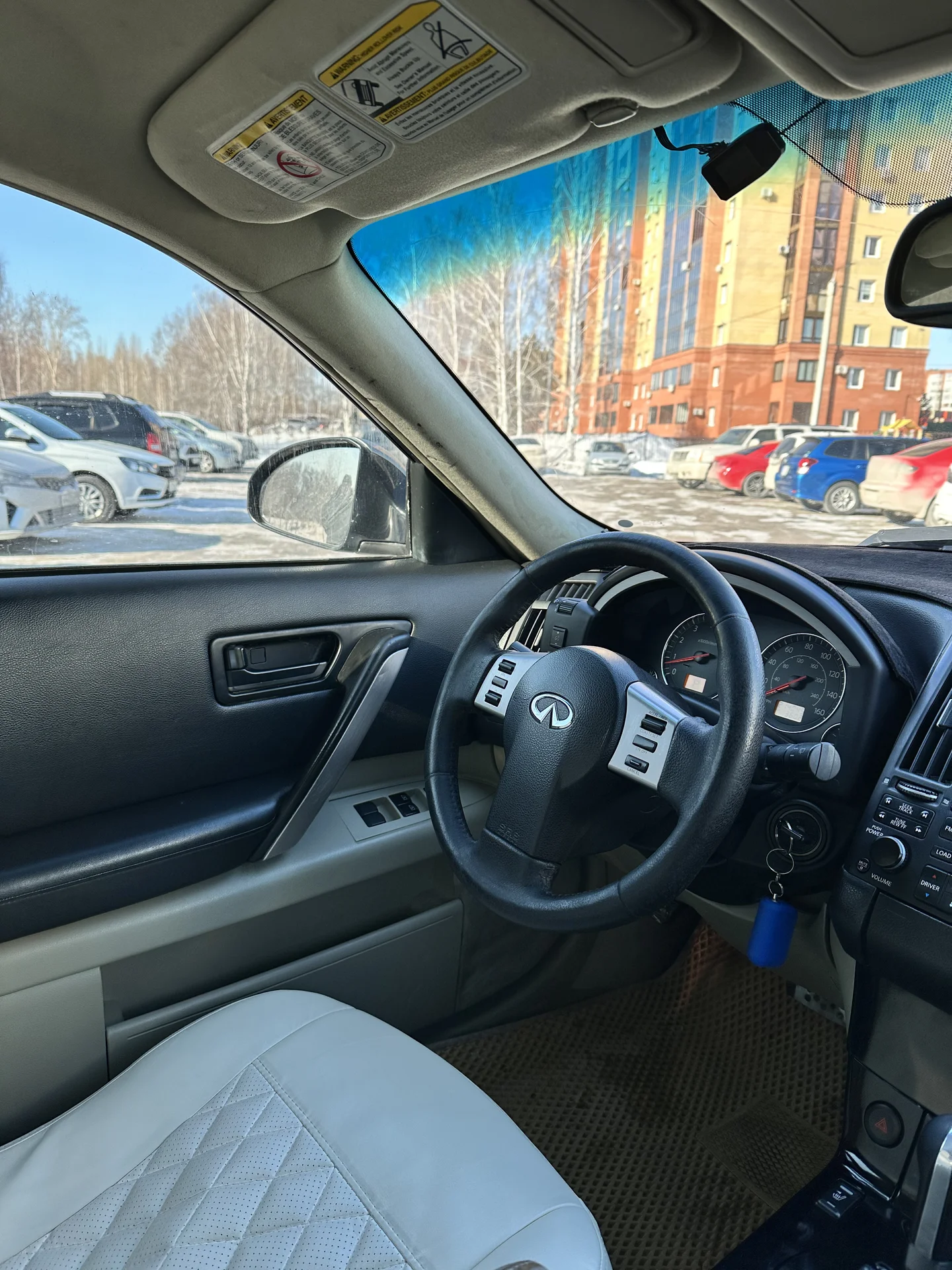 Infiniti FX 35 - миниатюра 11