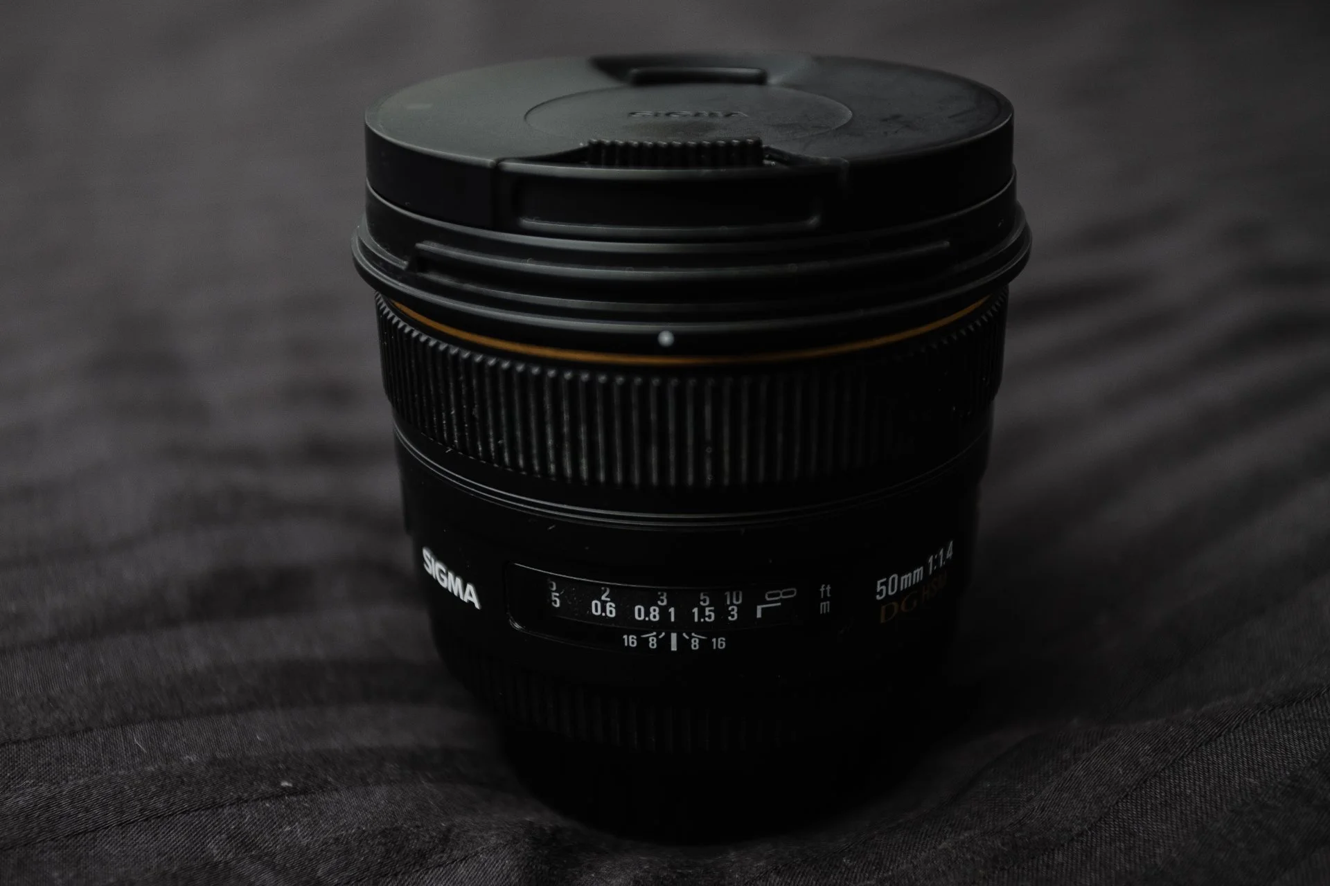 Объектив Sigma AF 50mm f/1.4 EX DG HSM Canon EF - миниатюра 3