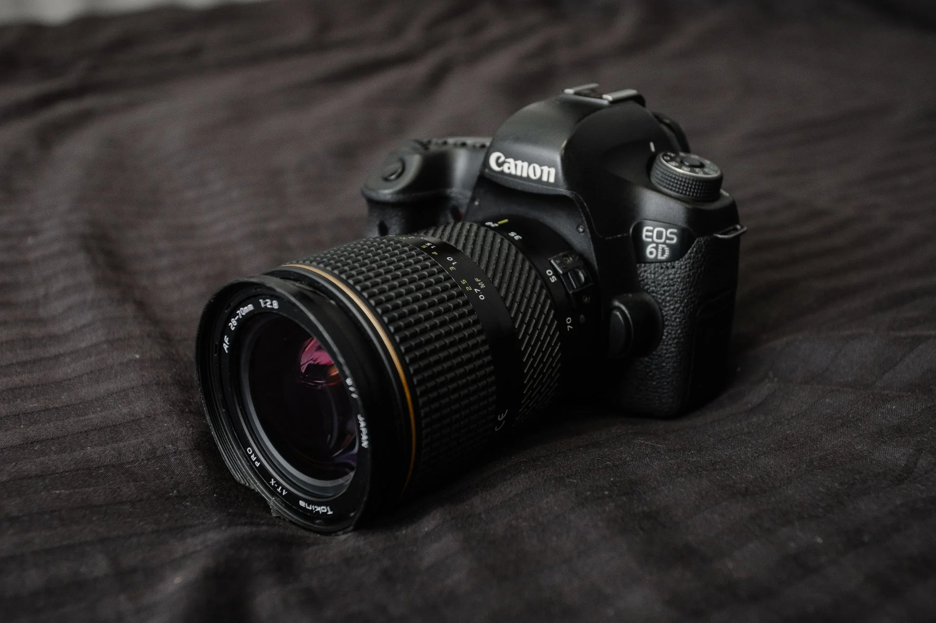 Tokina AF 28-70mm f/ 2.8 AT-X Pro