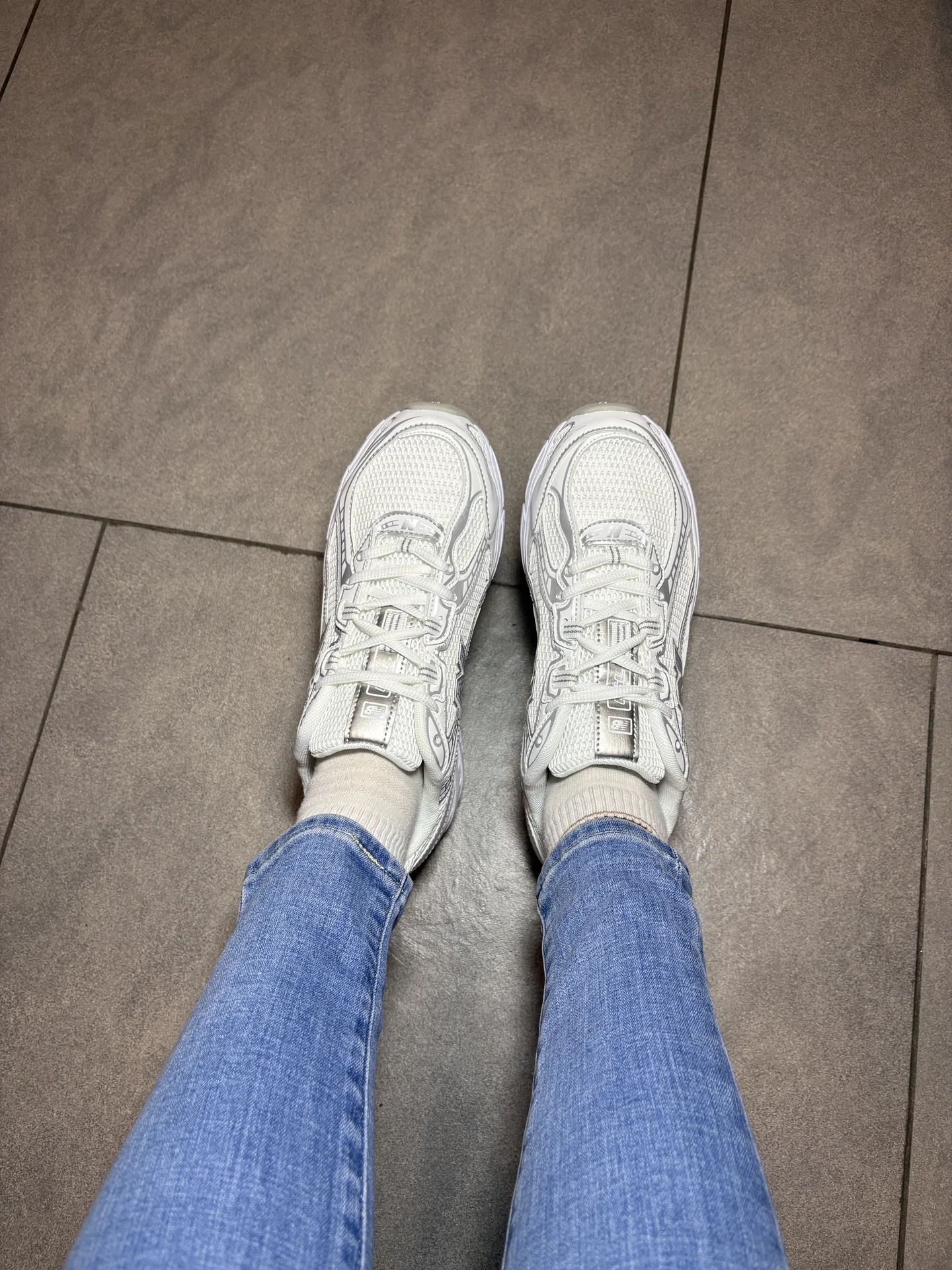 New Balance 740 Triple White - миниатюра 9