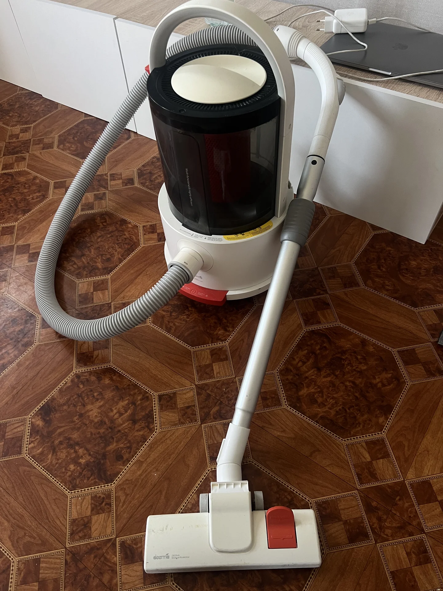 Пылесос Deerma TJ200W - миниатюра 3
