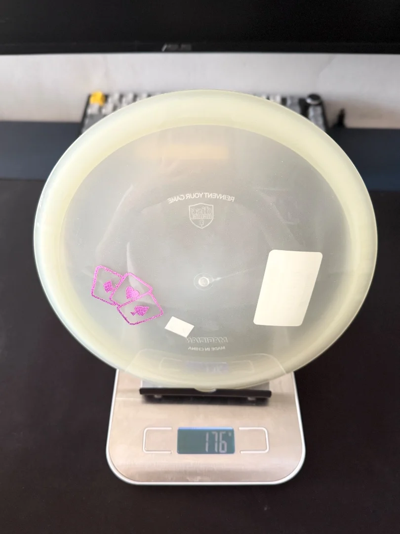 Диск для диск-гольфа Discmania Active Premium Glow Magician, 176 г - миниатюра 2