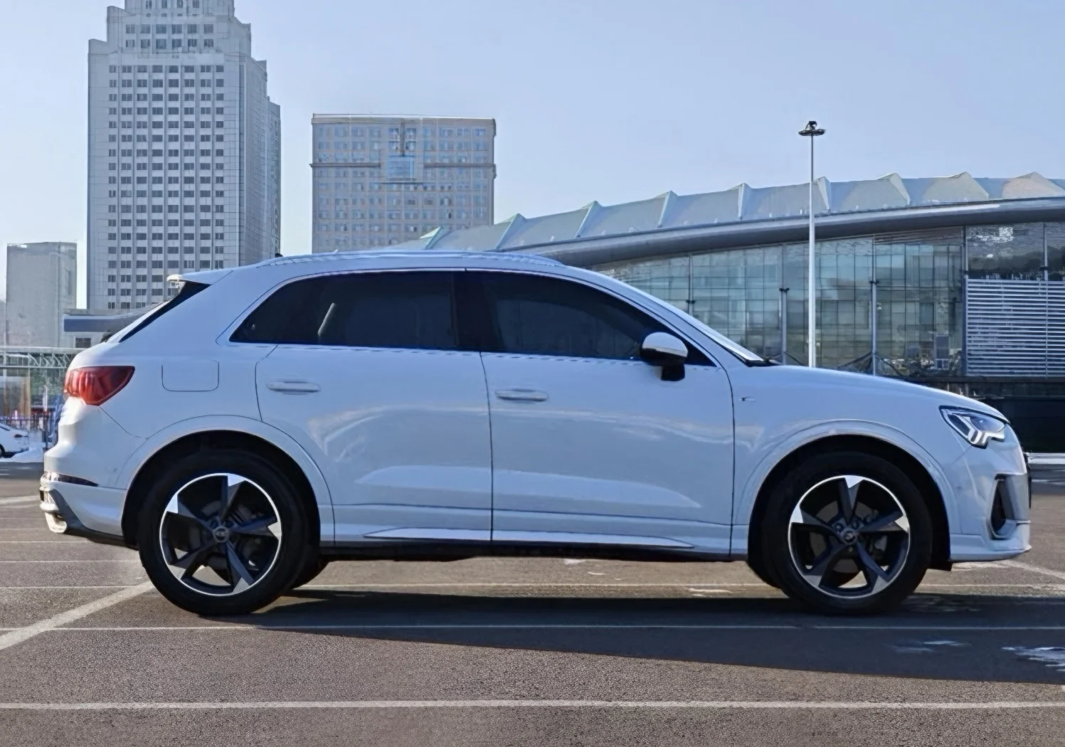 Ауди Q3 2022 г.в. - миниатюра 4