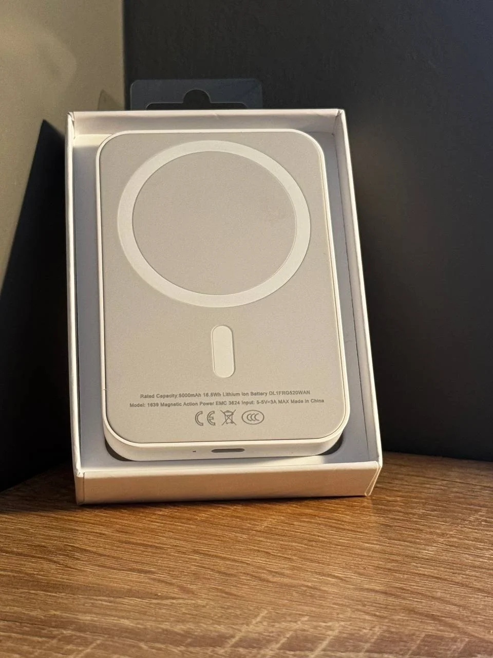 Power bank Apple battery pack - миниатюра 2