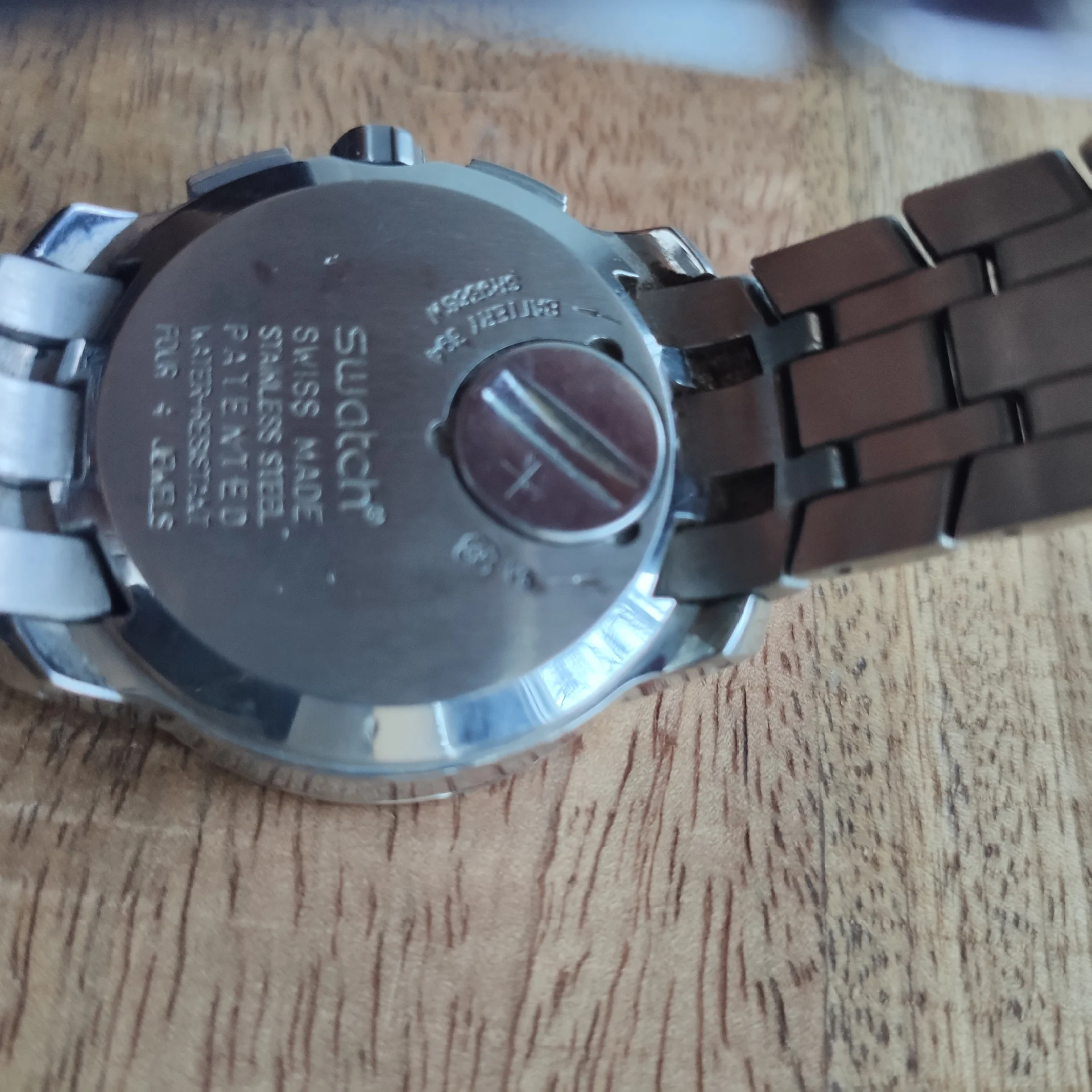 Наручные часы Swatch стального цвета. - миниатюра 2