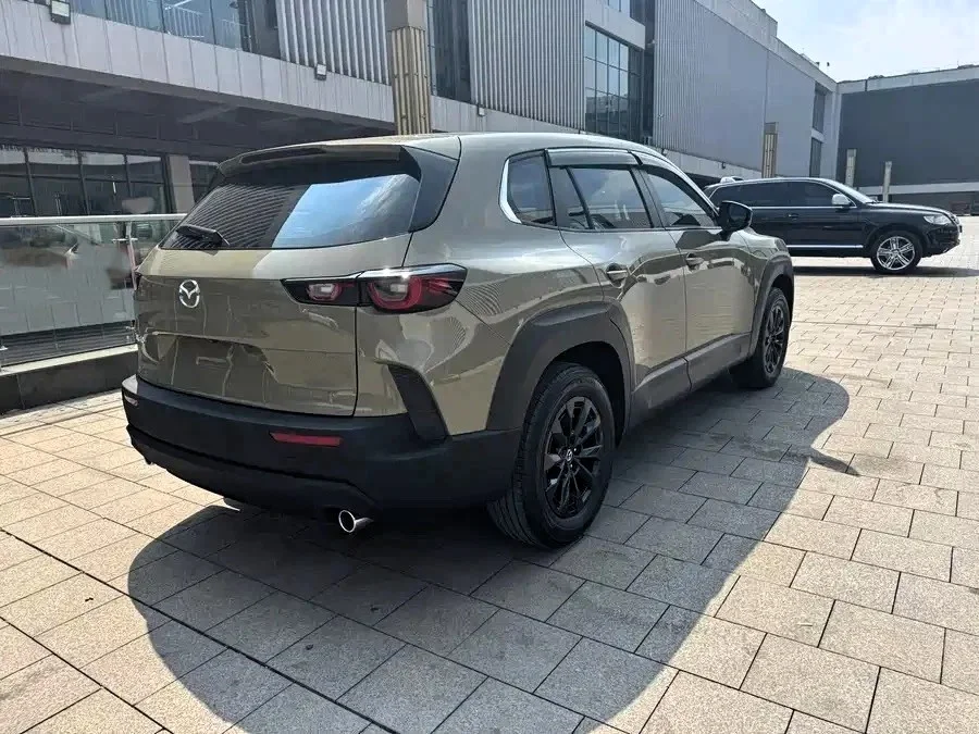 Продам кроссовер внедорожник Мазда СХ50, Mazda CX-50 - миниатюра 4