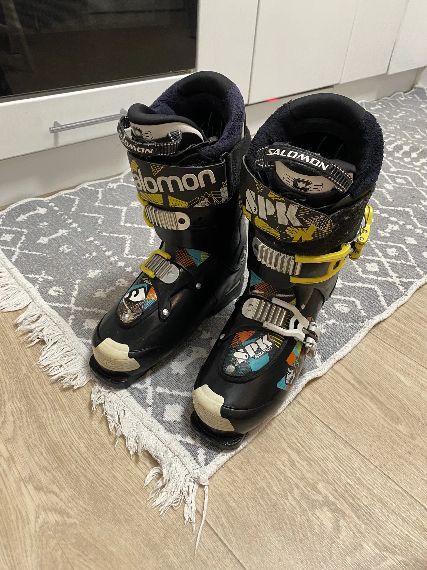 Горные ботинки Salomon 42 р - изображение 1