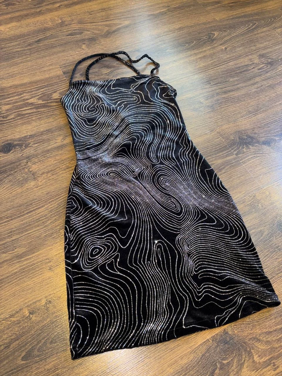 Невероятное бархатное платье вечернее h&m xs - изображение 1