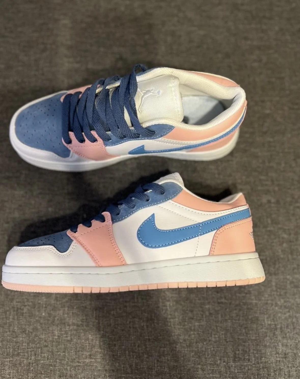 Кроссовки женские Nike - миниатюра 2