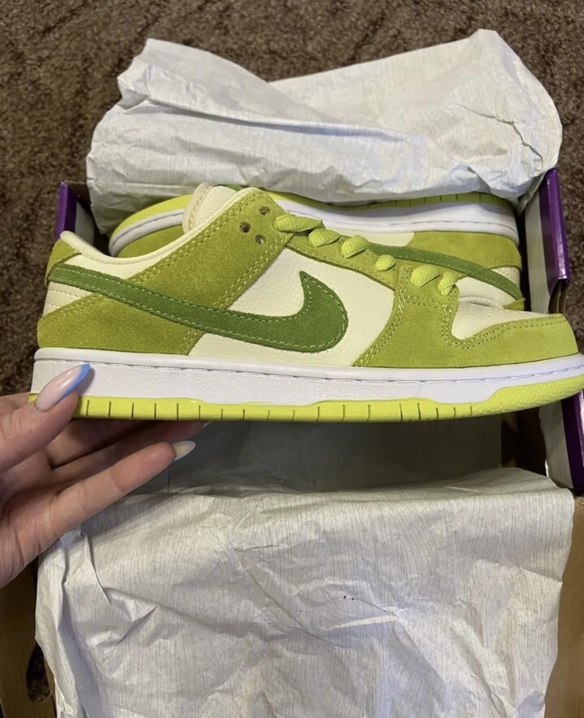 Кроссовки женские 38 размер Nike - изображение 1