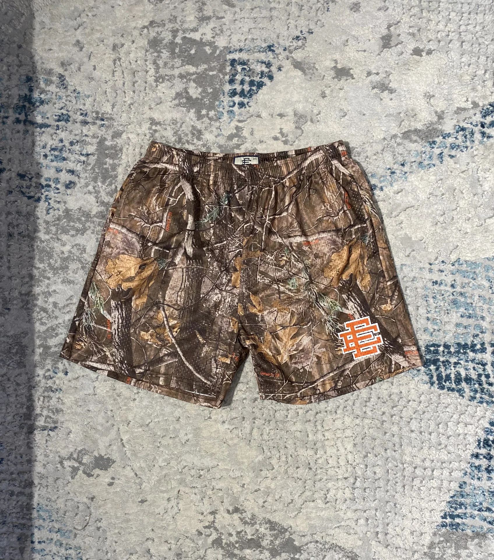 шорты eric emanuel camo orange - изображение 1