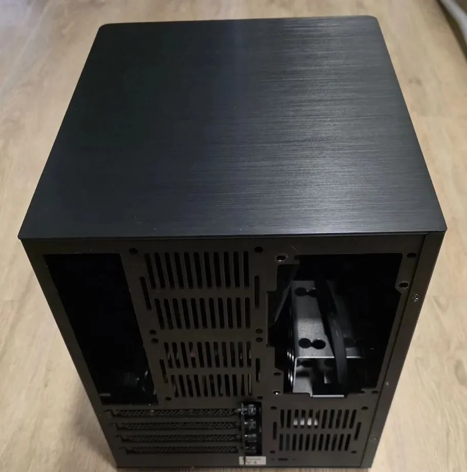 Корпус для пк 24x28x28 - миниатюра 3