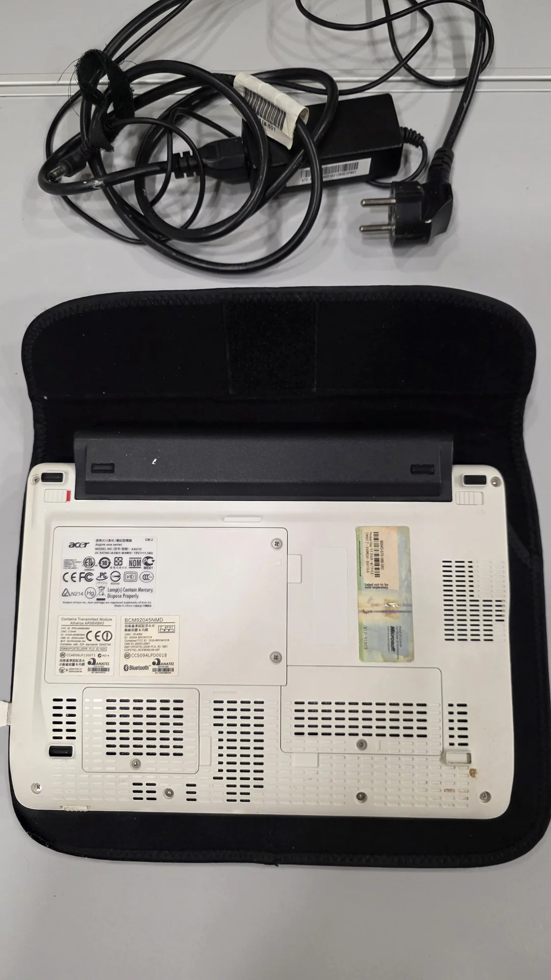 Нетбук Acer Aspire One kav10 "10.1 - миниатюра 3