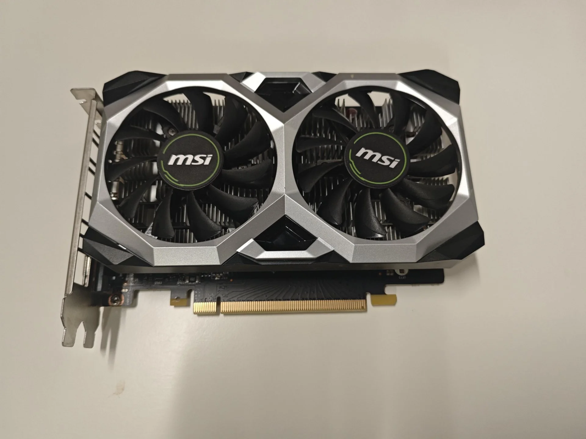 Видеокарта MSI NVIDIA GeForce GTX 1650 - миниатюра 2
