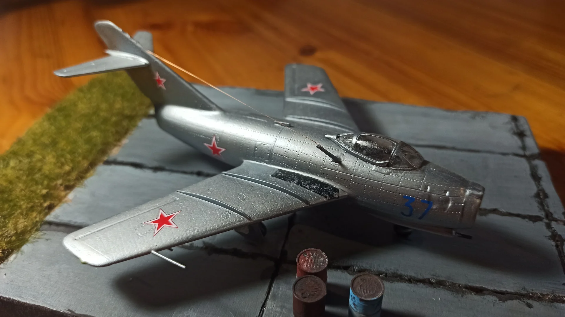 Диорама МиГ-15, масштаб 1/72 - миниатюра 5