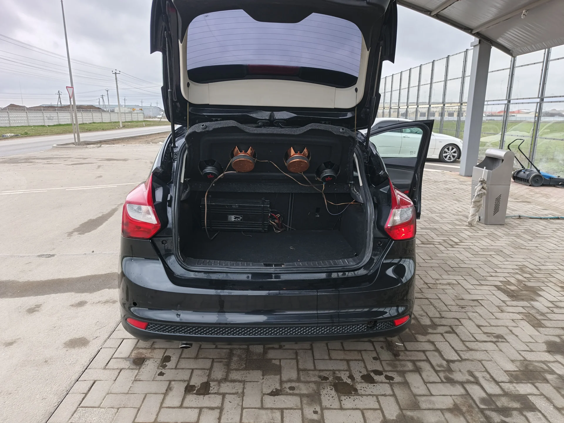 Ford focus - миниатюра 12