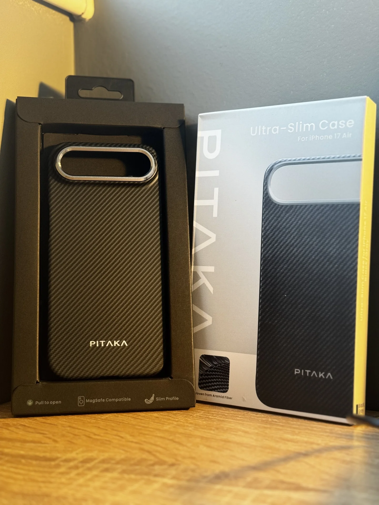 Чехол Pitaka на iPhone air - миниатюра 3