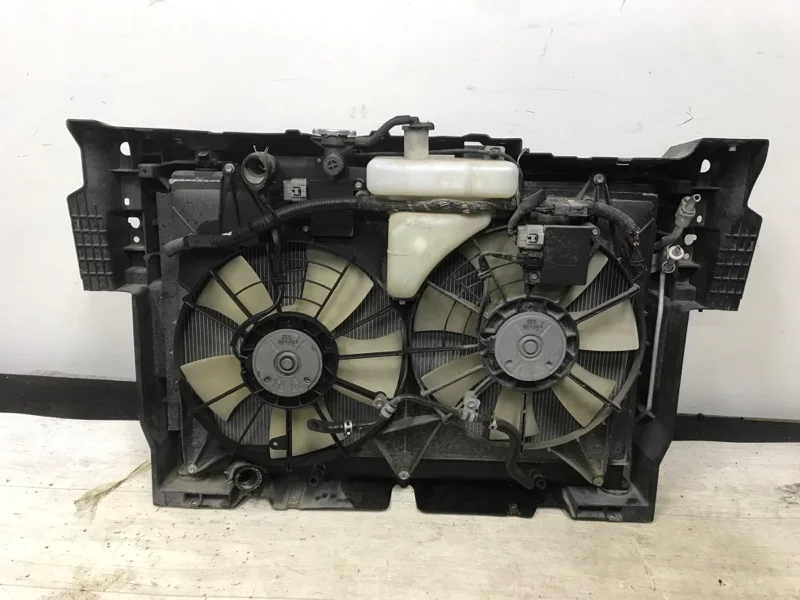 Панель радиаторов в сборе Mazda CX-7 ER 2007 - миниатюра 4