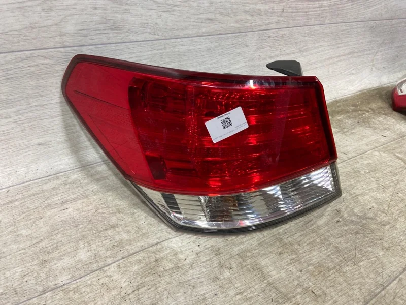 Фонарь левый Subaru Outback BR-9 2010 - миниатюра 3