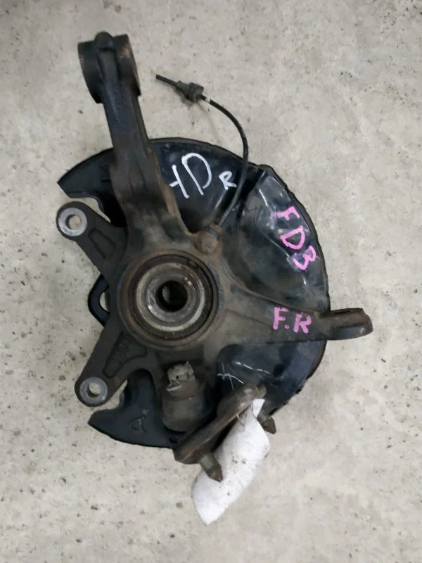 Поворотный кулак правый Honda Civic 4D FD 2007 - изображение 1