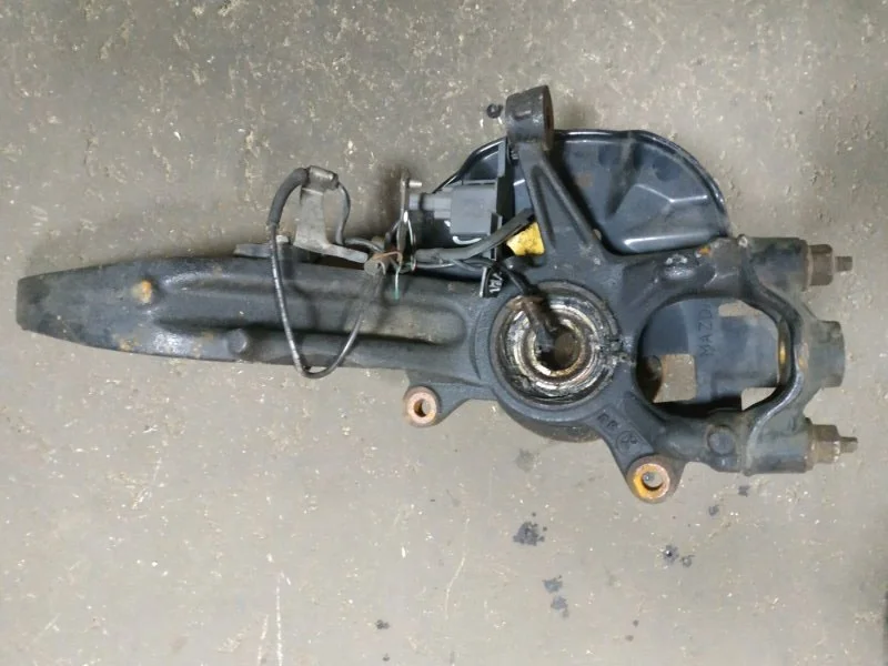 Поворотный кулак правый Mazda 6 GH 2007 - изображение 1