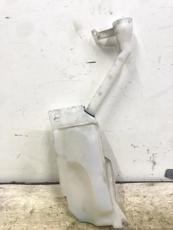 Бачок омывателя Nissan Qashqai J10 - изображение 1