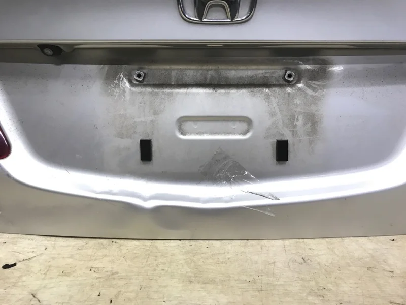 Крышка багажника Honda Civic 4D 2007 - миниатюра 2