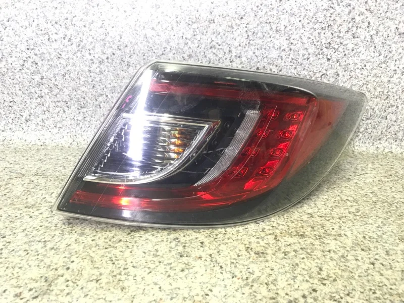 Фонарь правый Mazda 6 GH 2007 - изображение 1
