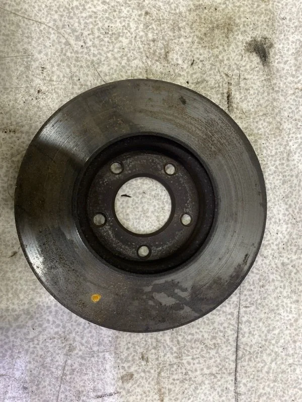 Тормозной диск передний правый Mazda 3 BK 2007 - миниатюра 4