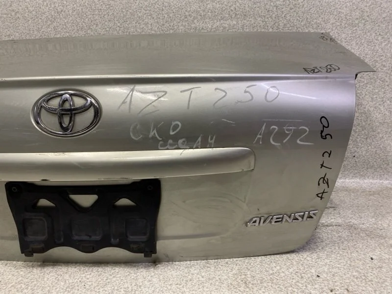Крышка багажника Toyota Avensis T250 2007 - миниатюра 3