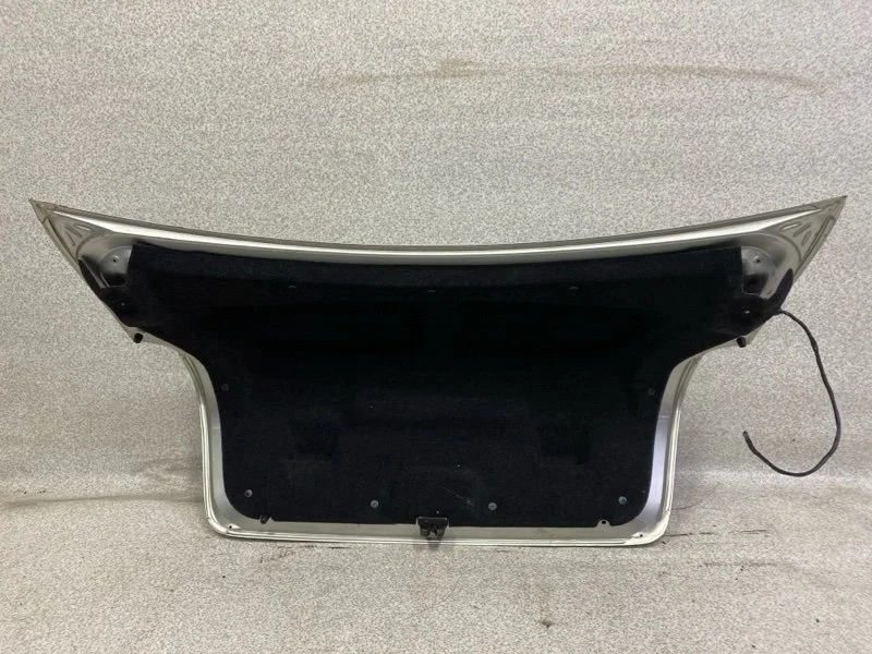 Крышка багажника Toyota Avensis T250 2007 - миниатюра 5