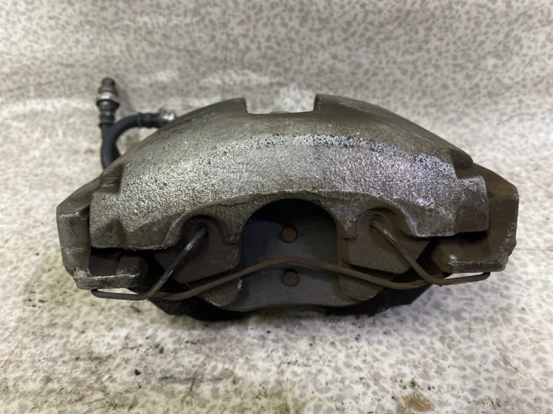 Суппорт передний правый Mazda 3 BK 2007 - миниатюра 2