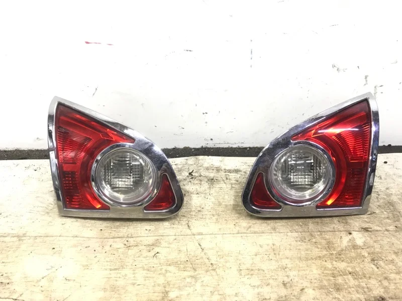 Фонарь внутренний Nissan Qashqai J10