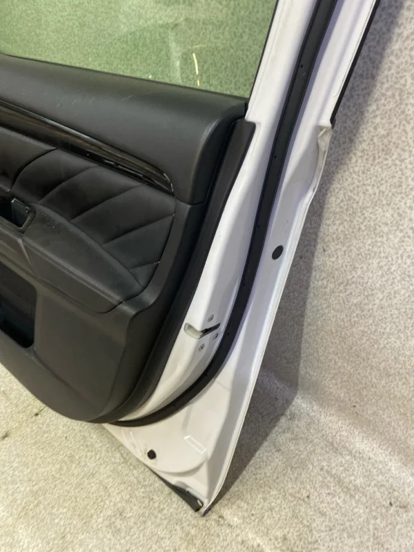 Дверь передняя правая Mitsubishi Outlander 3 - миниатюра 10