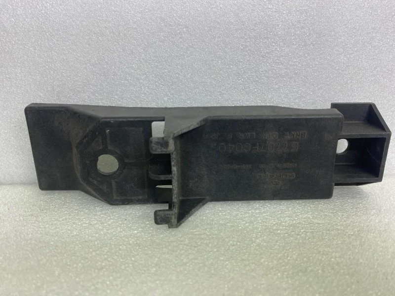 Кронштейн бампера передний Subaru Impreza G12 - миниатюра 4