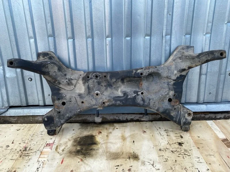 Подрамник Mitsubishi Lancer 9 - изображение 1
