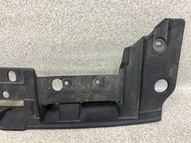 Кожух замка капота Mitsubishi Lancer 10 2007 - миниатюра 2