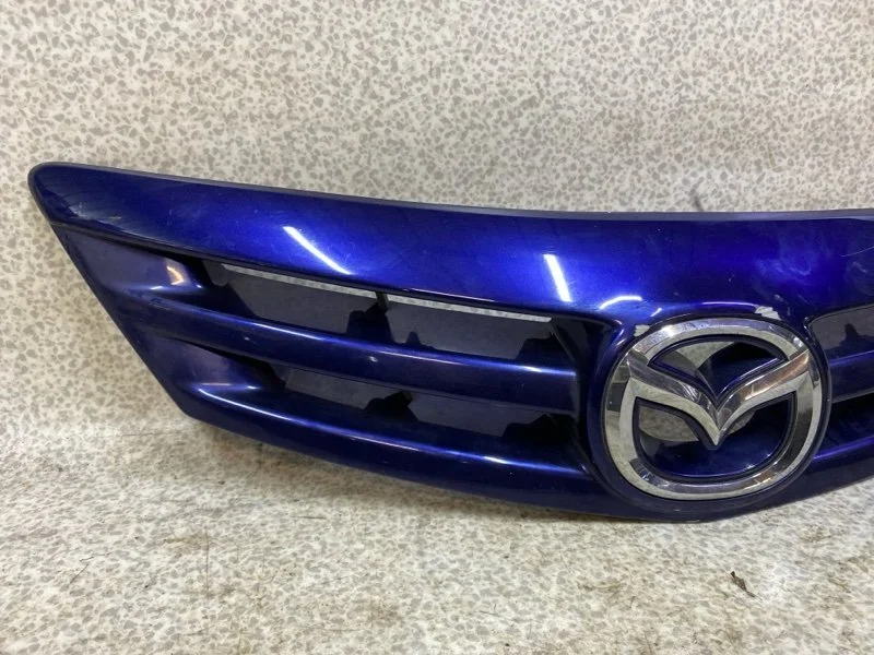 Решетка радиатора Mazda 3 BK 2005 - миниатюра 3