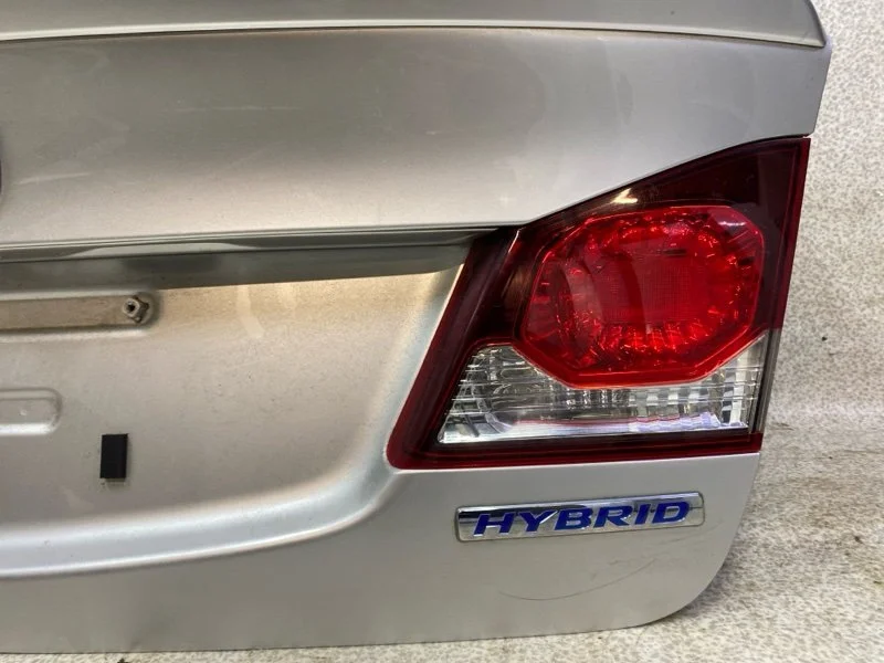Крышка багажника Honda Civic 4D 2010 - миниатюра 3