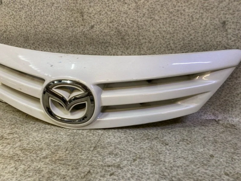 Решетка радиатора Mazda 3 BK 2005 - миниатюра 3