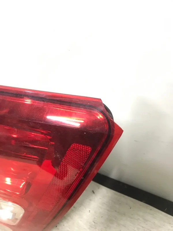 Фонарь правый Suzuki Grand Vitara 2007 - миниатюра 3