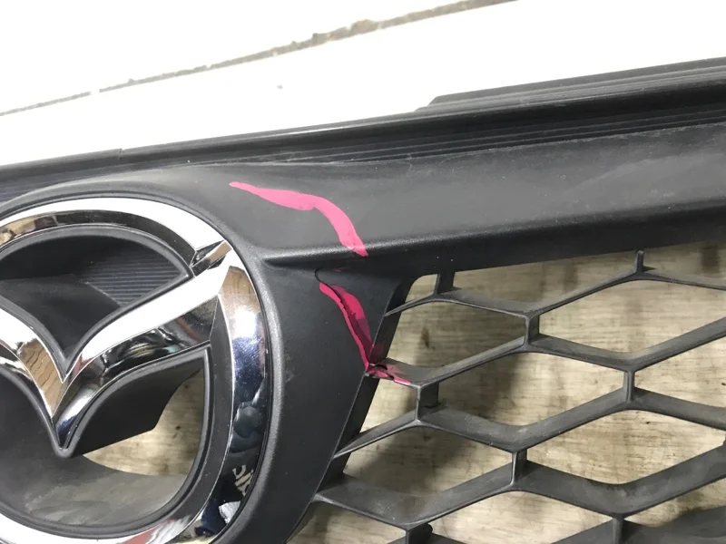 Решетка радиатора Mazda 6 GH 2010 - миниатюра 3