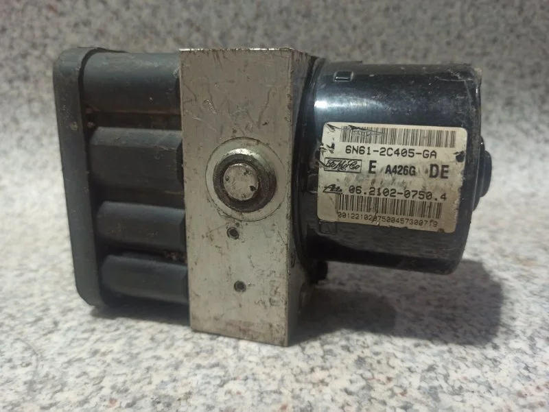 Блок abs Mazda 3 BK 2007 - миниатюра 2