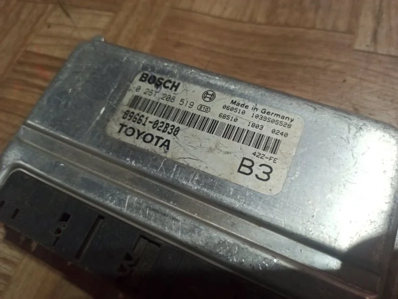 ЭБУ Toyota Corolla E120 - миниатюра 2